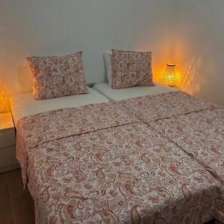 La Casita Blanca كوراليهو